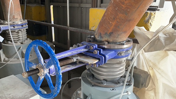 �t�Қ���ݔ��ϵ�y(t��ng)